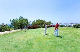 Aguamarina Golf Hotel