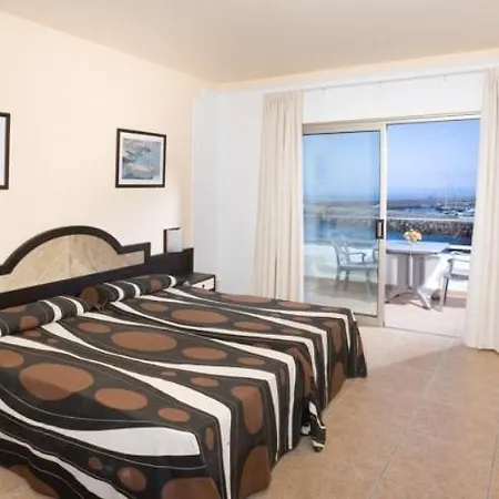 Aguamarina Golf Hotel 3*