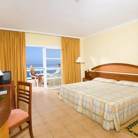 Aguamarina Golf Hotel